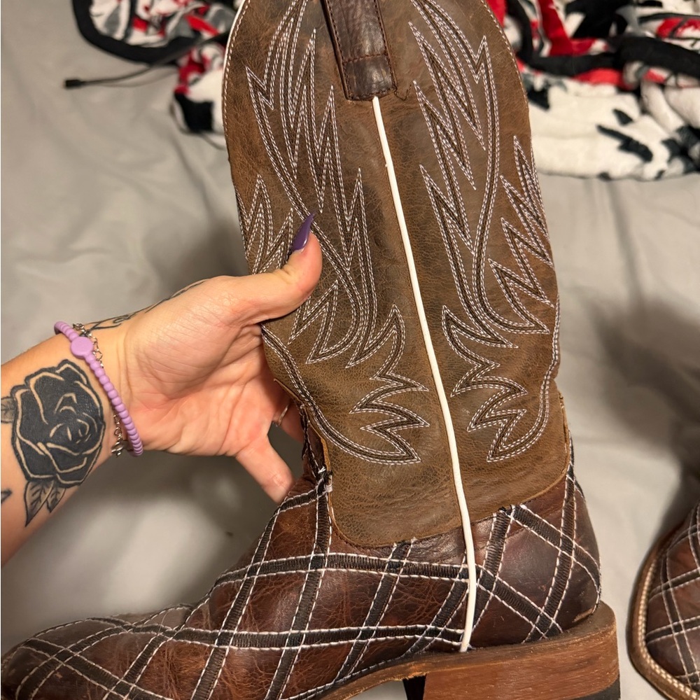 Macie Bean Brown and White Women's Western Boots - Picture 5 of 6